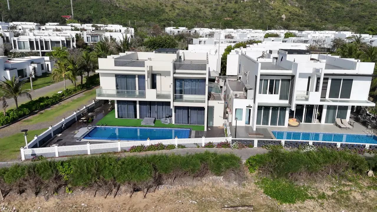 Hillside villas with private pools
